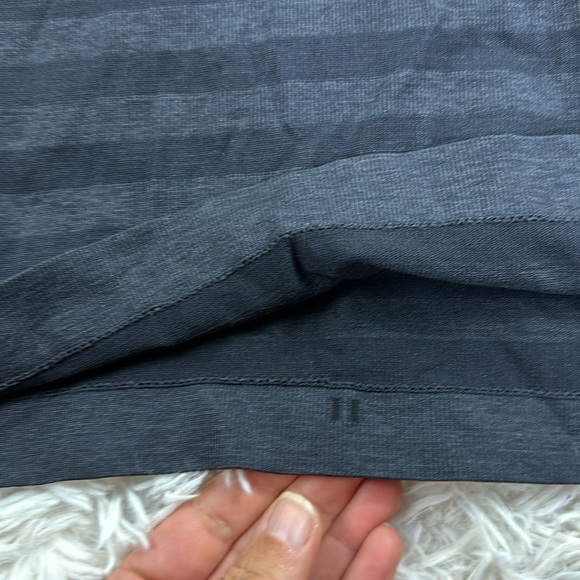 🔥$SALE$🔥 Lululemon Ebb To Street Tank Heathered Black - Picture 2 of 4
